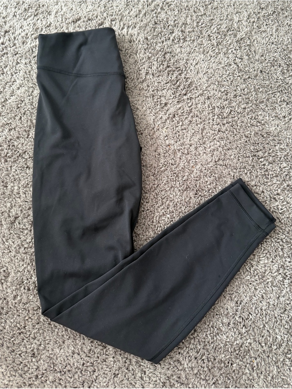 Lululemon wunder under leggings size 8